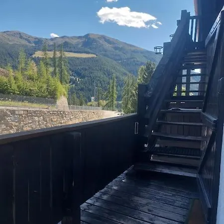 Il Nido Nel Bosco Apartment *
