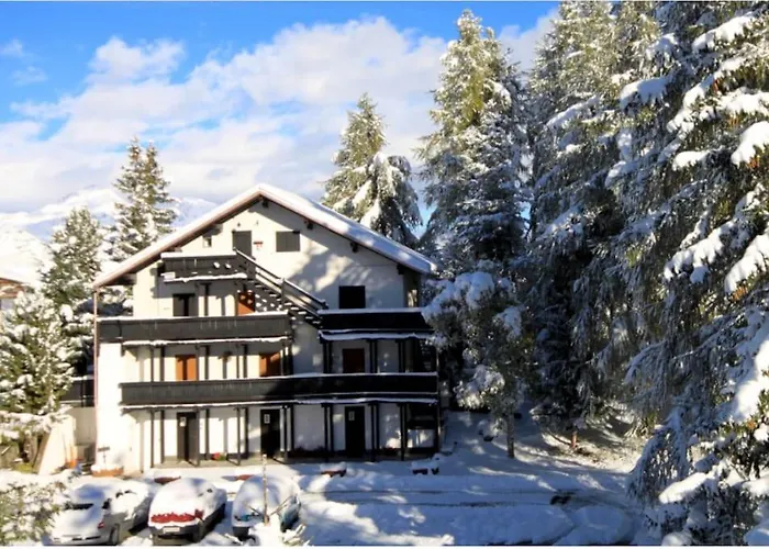 Il Nido Nel Bosco ホテル ピーラ